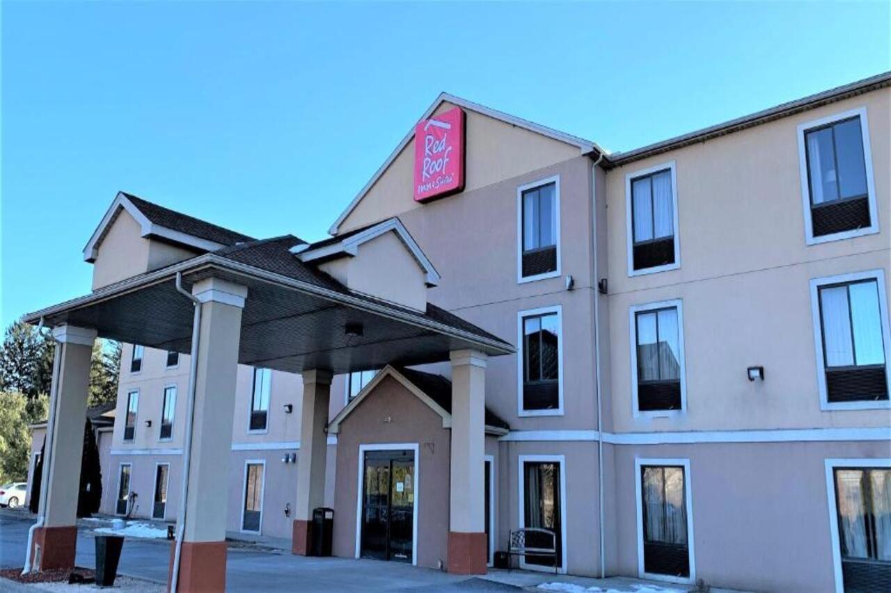 Red Roof Inn & Suites Bloomsburg - Mifflinville Eksteriør billede