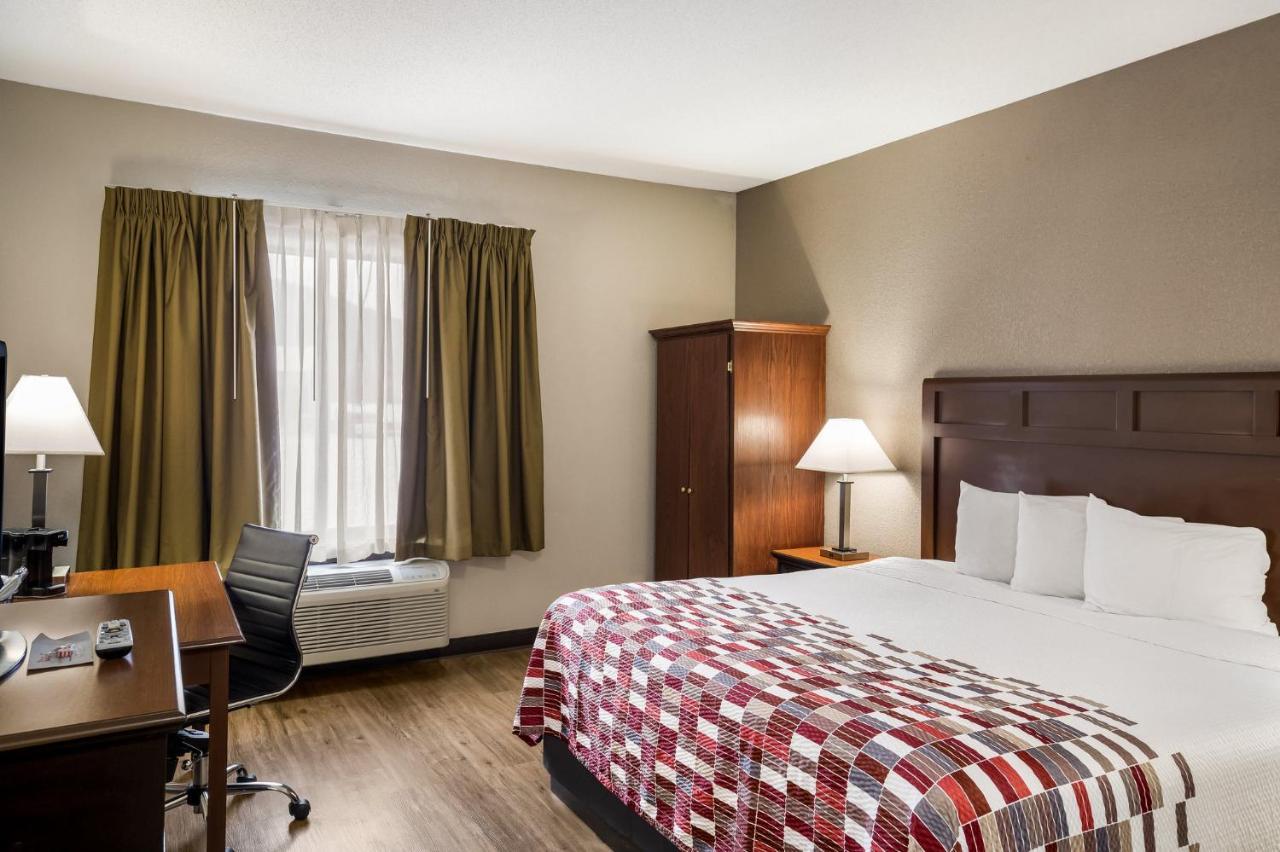 Red Roof Inn & Suites Bloomsburg - Mifflinville Eksteriør billede