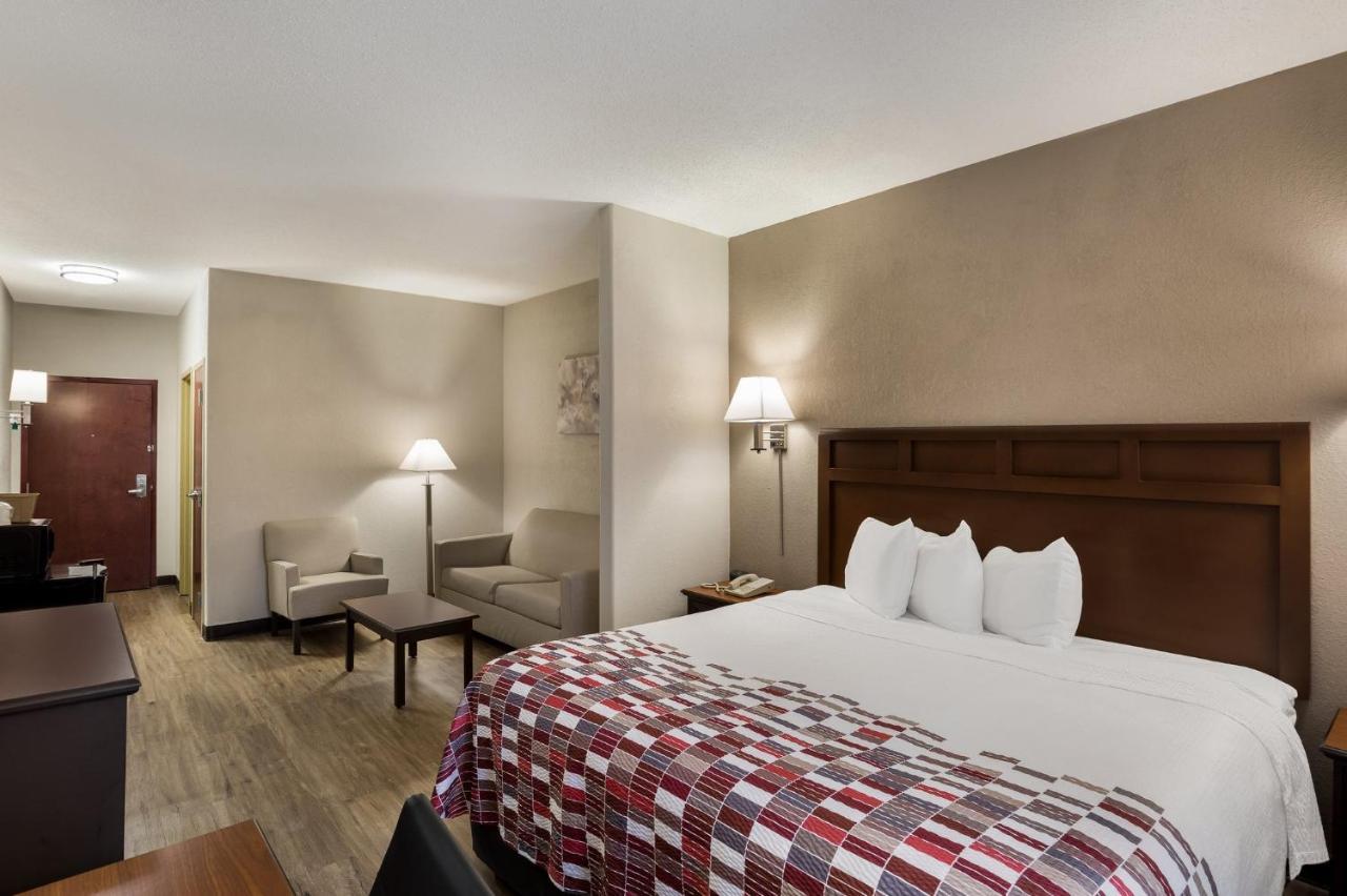 Red Roof Inn & Suites Bloomsburg - Mifflinville Eksteriør billede
