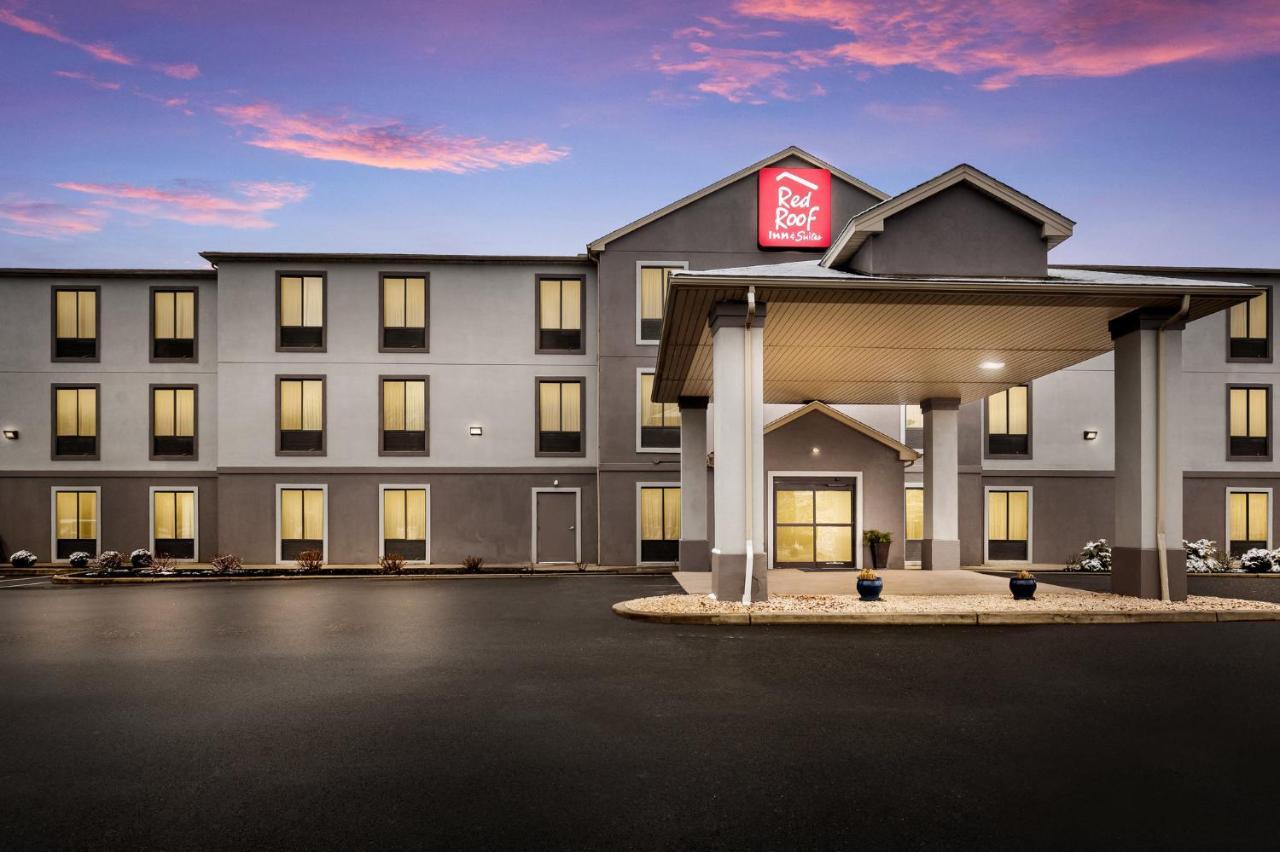 Red Roof Inn & Suites Bloomsburg - Mifflinville Eksteriør billede